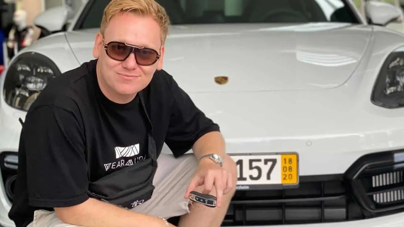 knossi vermoegen.jpg